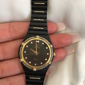 Vintage Gucci watch (unisex)